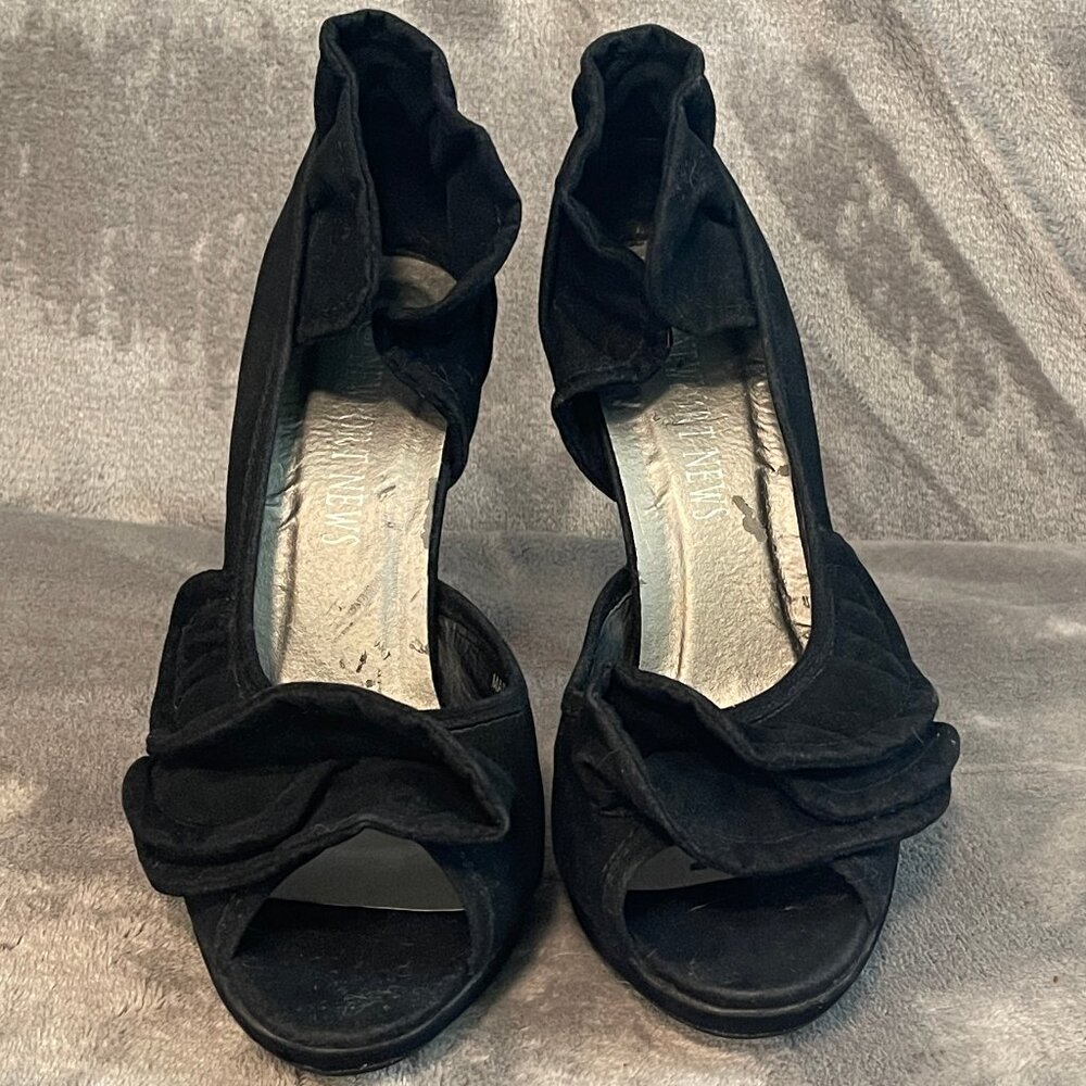 Newport News black stilettos